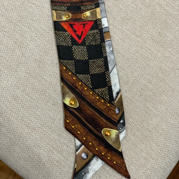 Louis Vuitton Time Trunk Bandeau - Picture 7 of 16